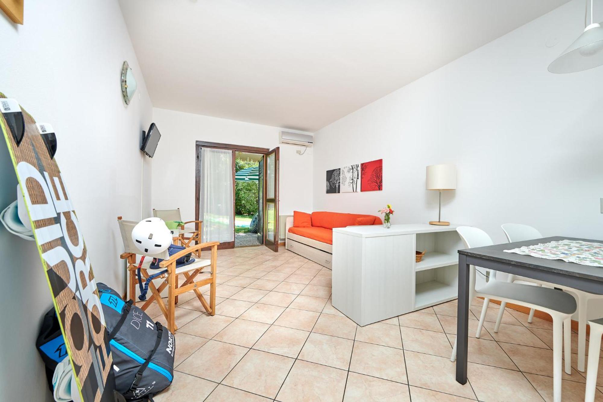 Residence San Luigi Лімоне-суль-Гарда Екстер'єр фото